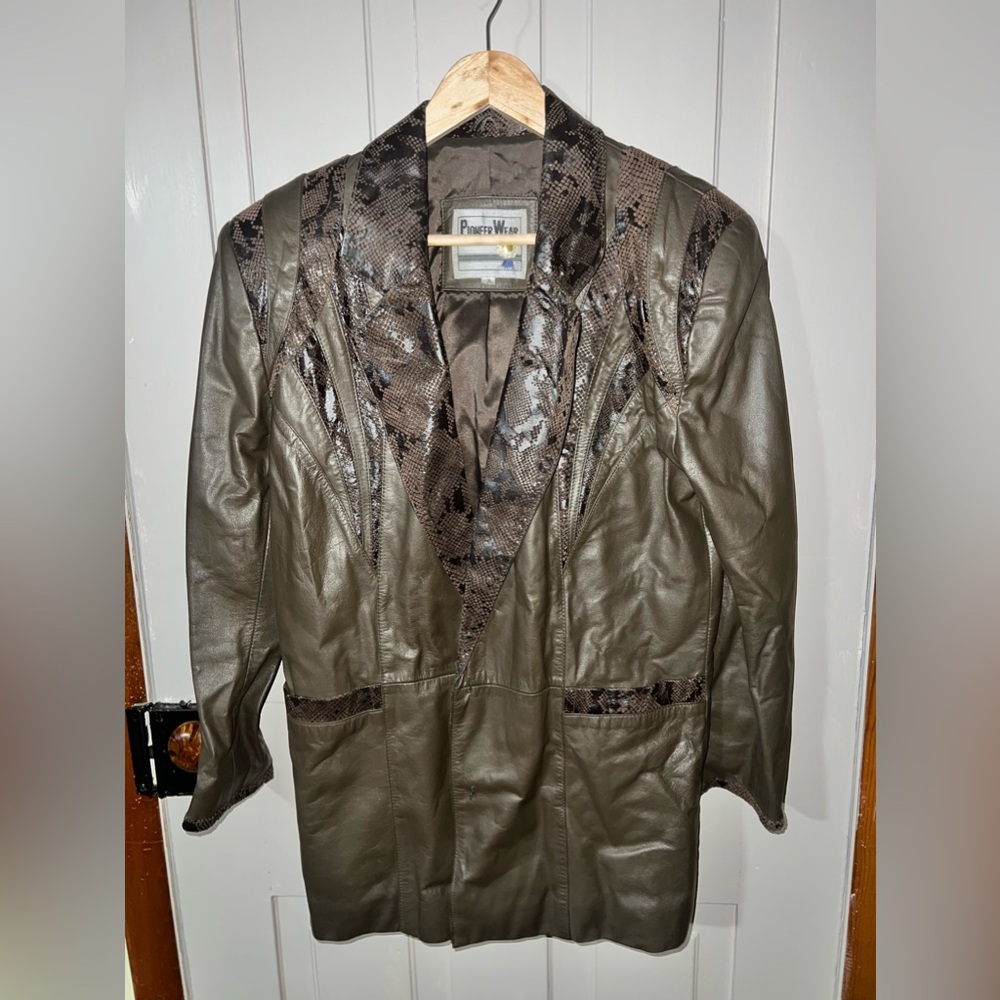 Pioneer wear leather jacket. Vintage